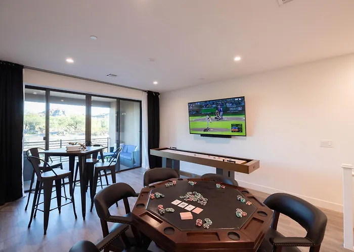 3 Bedrooms *