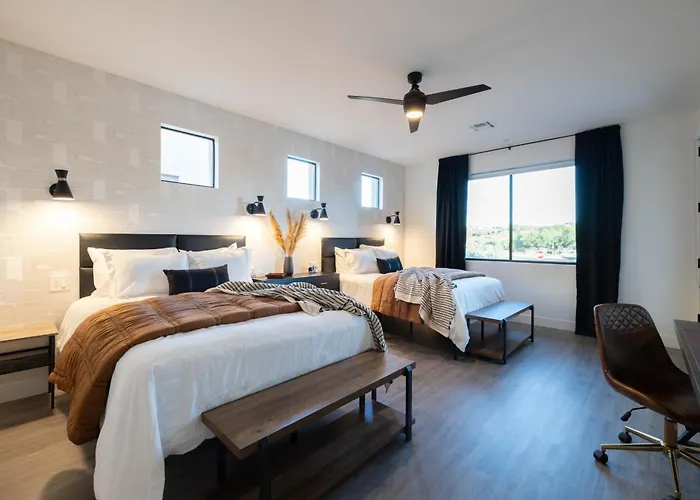3 Bedrooms *